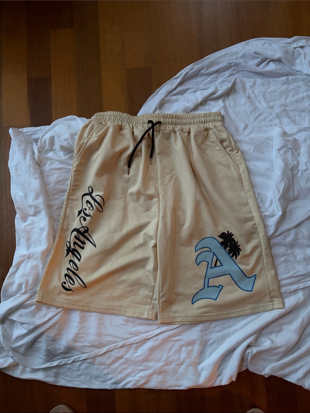 Men's Los Angeles Graphic Beige Athletic Shorts